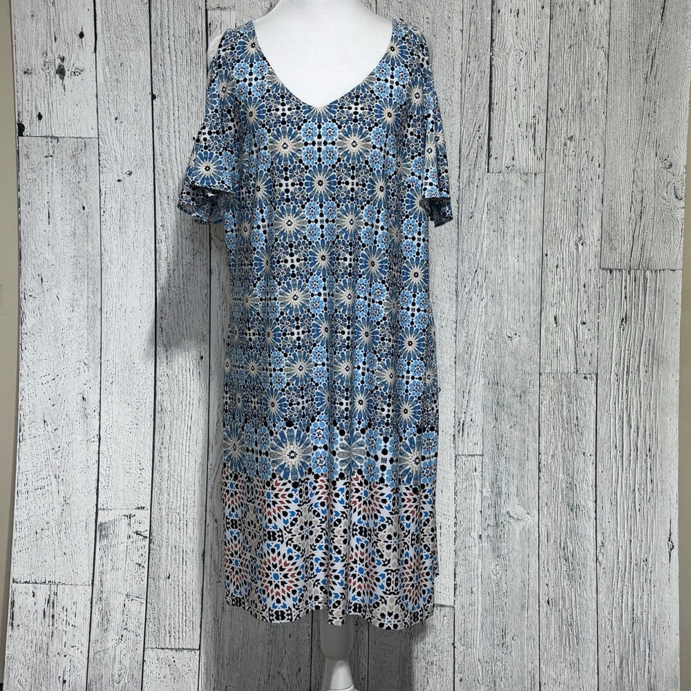 MSK Women's Ruffled Sleeves Cold Shoulder  V- Neck Blue Geometric Print Size L